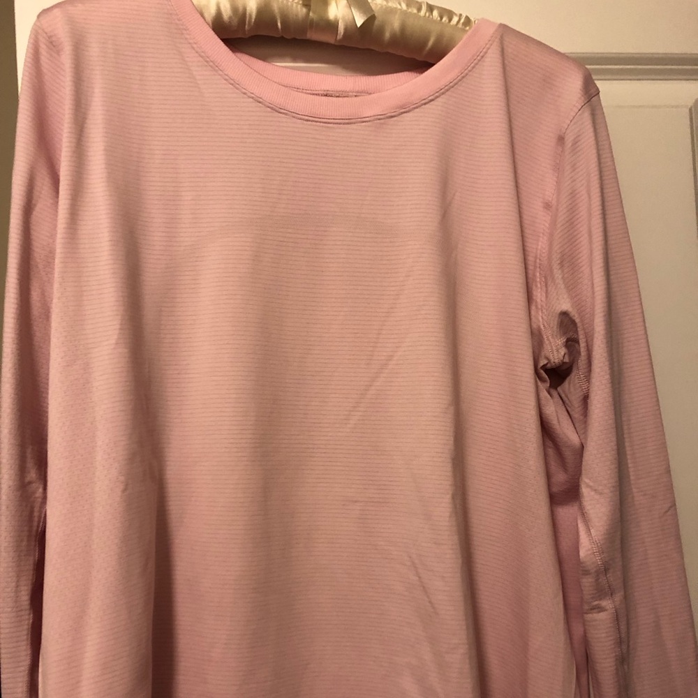 Lululemon Swiftly Breathe Relaxed LS